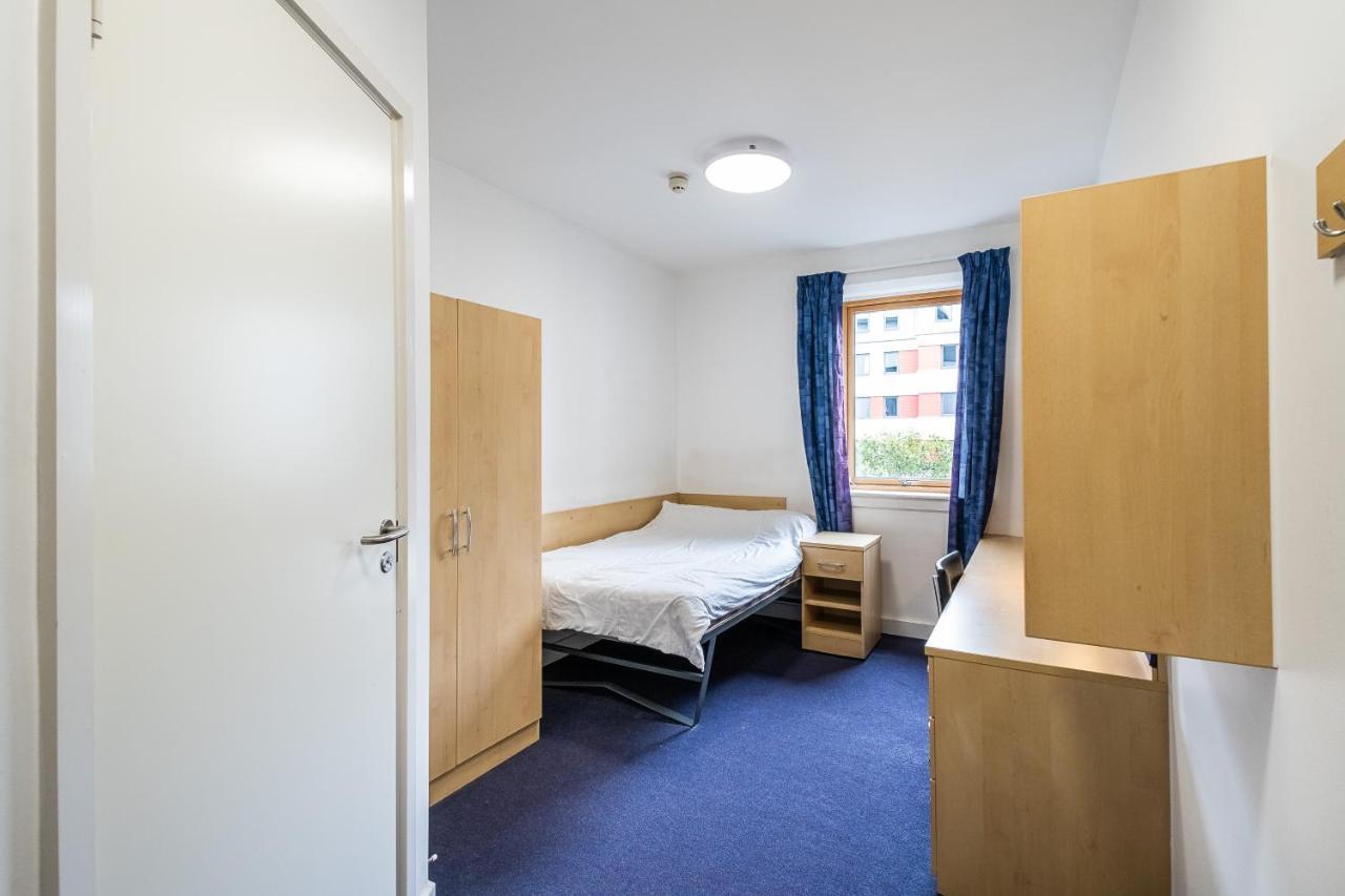 En Suite Rooms, Gillingham - Sk ภายนอก รูปภาพ