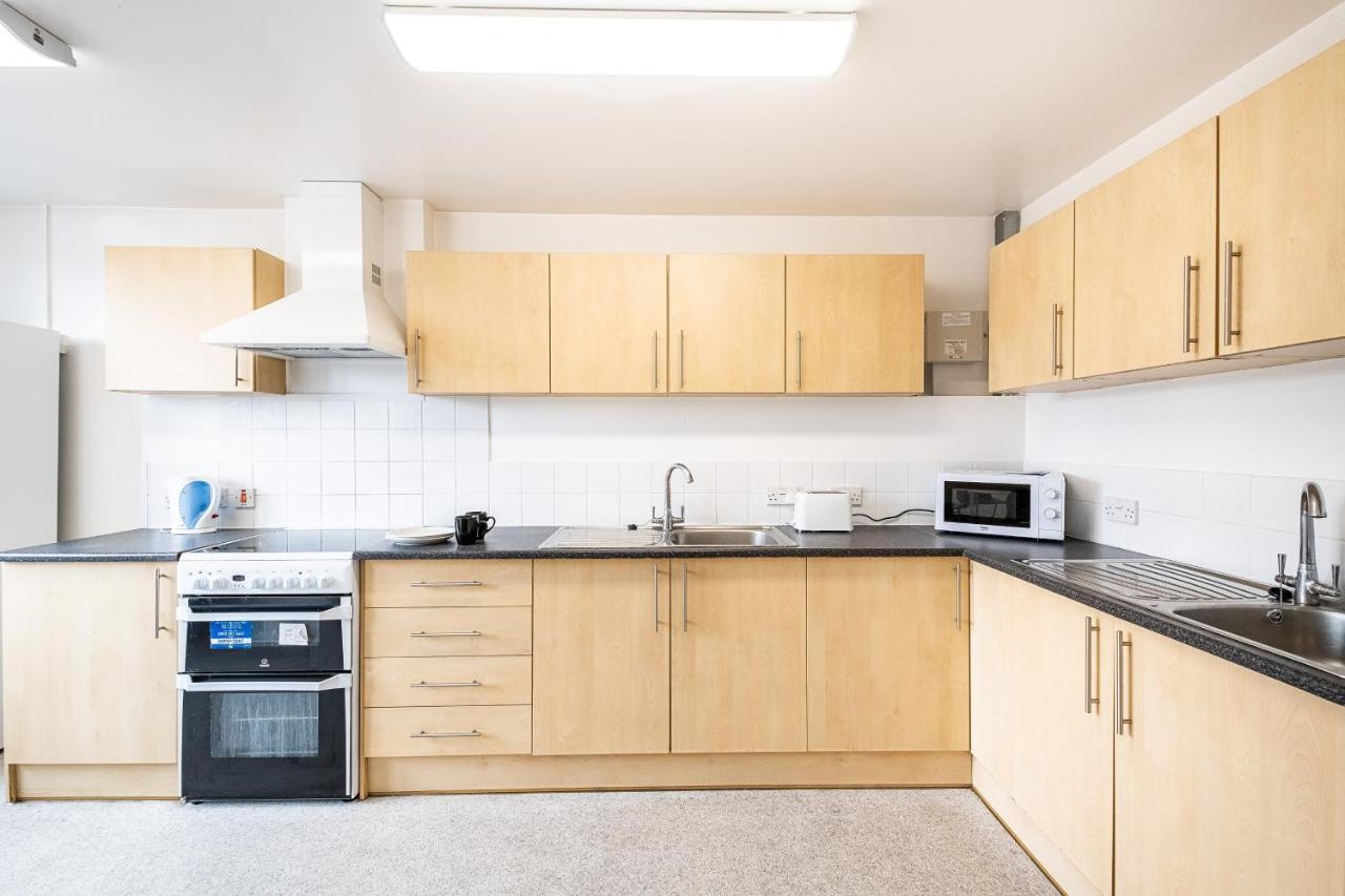 En Suite Rooms, Gillingham - Sk ภายนอก รูปภาพ