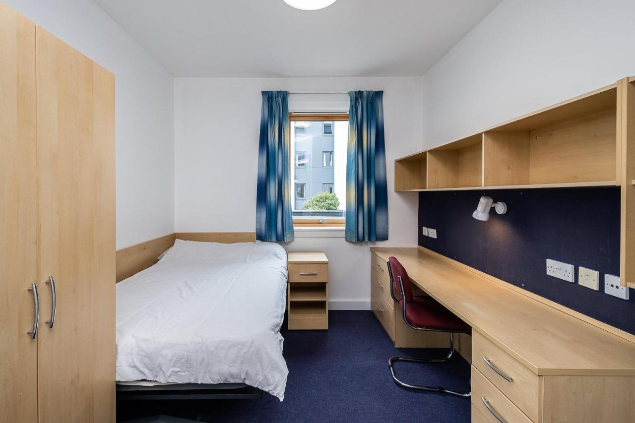 En Suite Rooms, Gillingham - Sk ภายนอก รูปภาพ