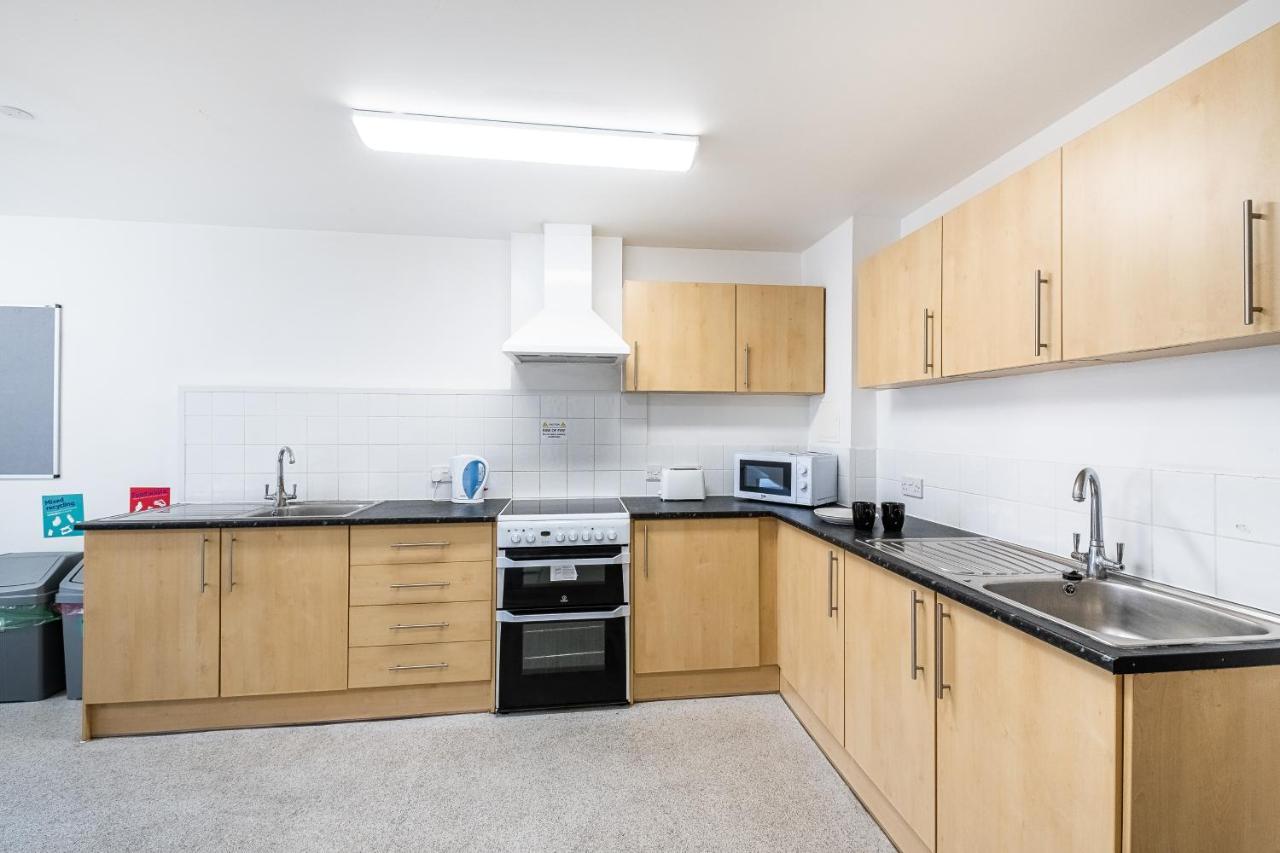 En Suite Rooms, Gillingham - Sk ภายนอก รูปภาพ